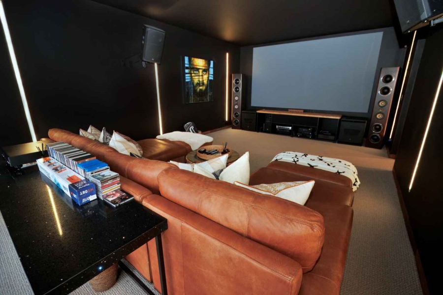 4 Bedroom Property for Sale in Stilbaai Wes Western Cape